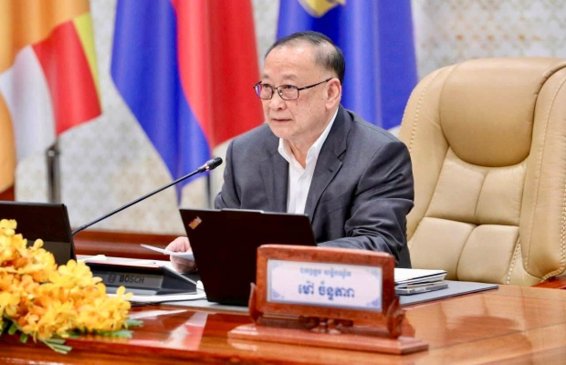 លោកឧត្ដមសេនីយ៍ទោ ហួត សុធី ស្នងការ នគរបាលខេត្ត អញ្ជើញចូលរួមកិច្ចប្រជុំតាមដានវឌ្ឍនភាពការងារបង្រ្កាបបទល្មើសឆបោកតាមប្រព័ន្ធបច្ចេកវិទ្យា (Online Scams)