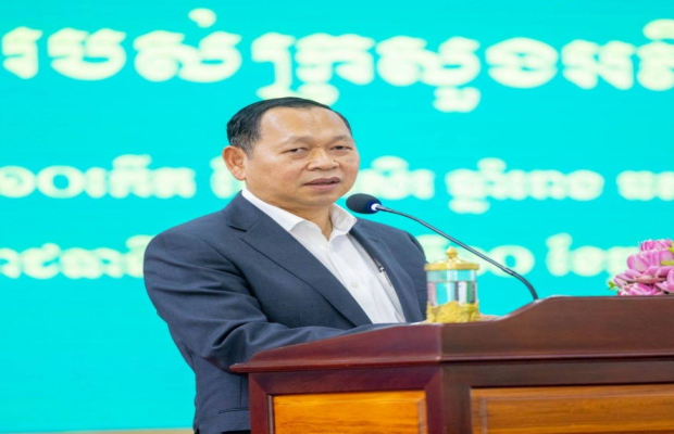 ក្រសួងអភិវឌ្ឍន៍ជនបទ រៀបចំពិធីប្រកាសទទួលស្គាល់ និងប្រគល់វិញ្ញាបនបត្រ “ភូមិគំរូ” ជូនដល់ភូមិចំនួន ៣០ភូមិ ដំបូងគេនៅកម្ពុជា