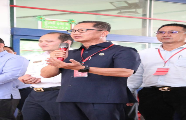 ឯកឧត្ដម​ ង៉ូវ​ បូរីណា​ អញ្ជើញ​បេីក​វិញ្ញសារ​ប្រឡង​សិស្ស​ពូកែ​គណិតវិទ្យា​ថ្នាក់​ទី១២​