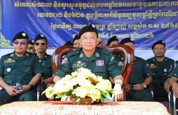 លោកឧត្តមសេនីយ៍ទោ ឡោ សុខា នាំយកចំនួនម៉ូតូ ១៥គ្រឿង គ្រឿងឧបភោគបរិភោគ និងថវិកា លើកទឹកចិត្ត ប្រគល់ជូនកងកម្លាំងនគរបាលការពារព្រំដែនគោក ក្នុងឱកាសបុណ្យចូលឆ្នាំថ្មី